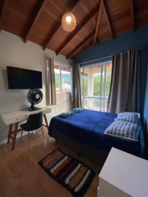 Casa confortável próximo à Praia Mole